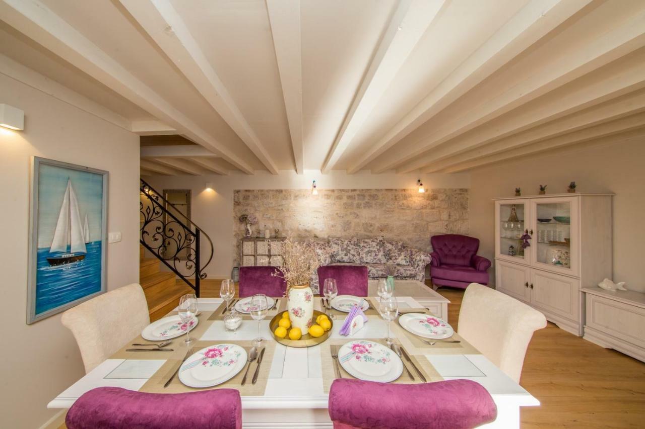 Villa Martina Komiža Exteriör bild