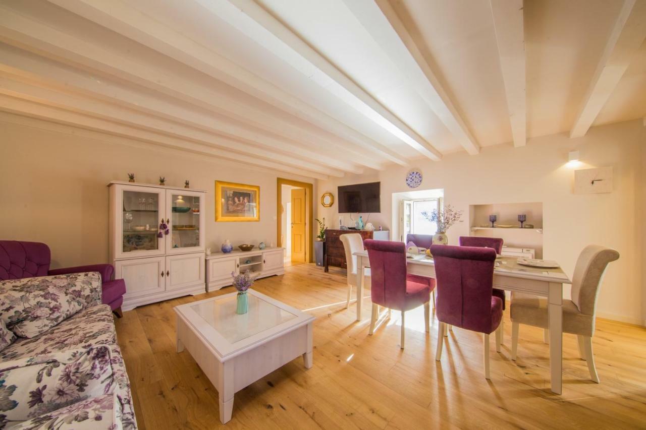 Villa Martina Komiža Exteriör bild