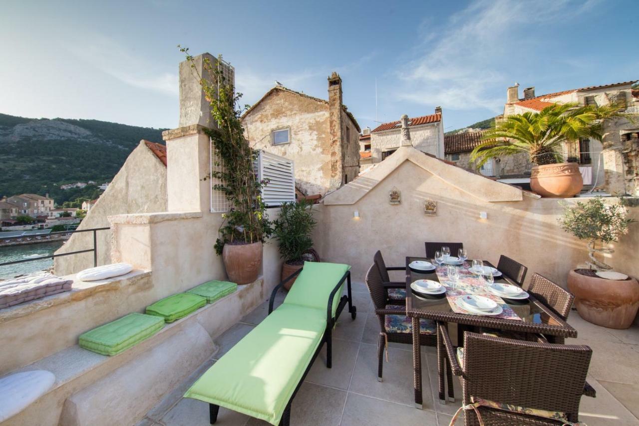 Villa Martina Komiža Exteriör bild