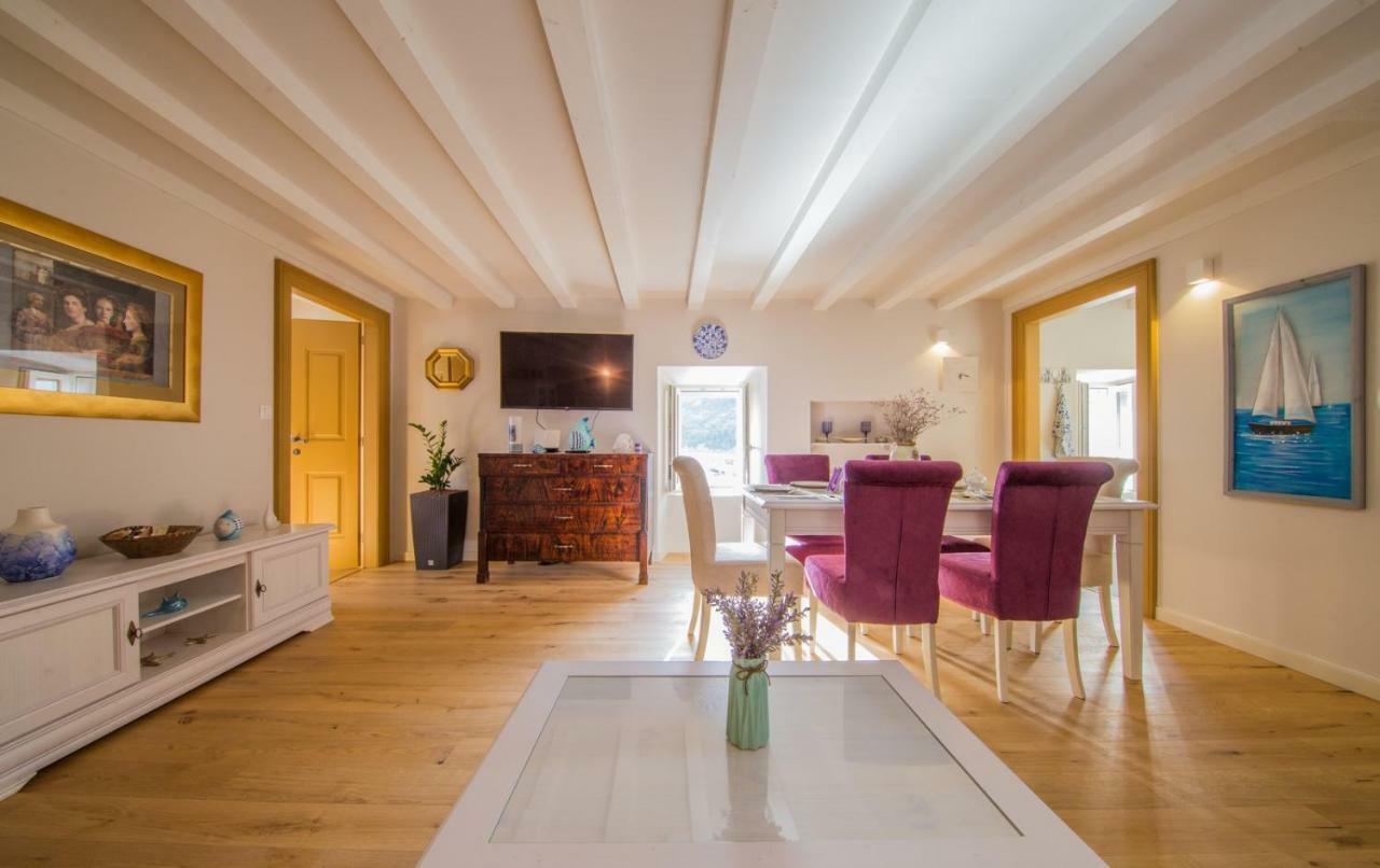 Villa Martina Komiža Exteriör bild